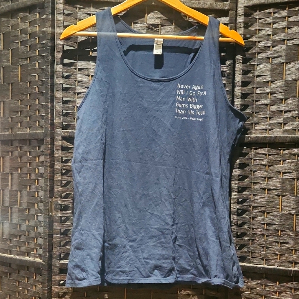 District Very Important Tee Funny Tank Top